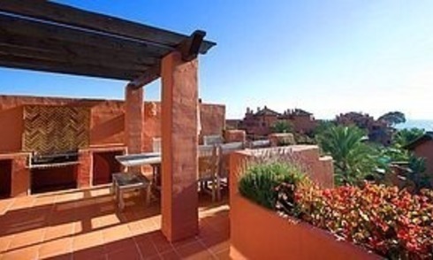 Bargain Beachfront Penthouse appartement te koop, New Golden Mile, Marbella - Estepona. 