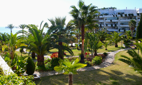 Beachfront appartement te koop, Golden Mile, Marbella 