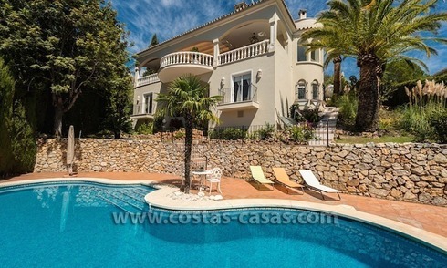 Luxueuze villa te koop op de Golden Mile in Marbella 