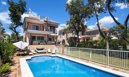 Villa te koop in Elviria, Marbella. Wandelafstand tot supermarkten en strand. Sterk Verlaagd in prijs! 365