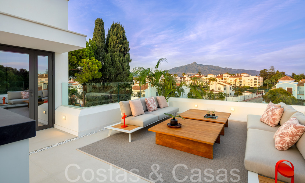 Moderne nieuwbouw villa te koop, op wandelafstand van het strand, beachside San Pedro de Alcantara, Marbella 71268