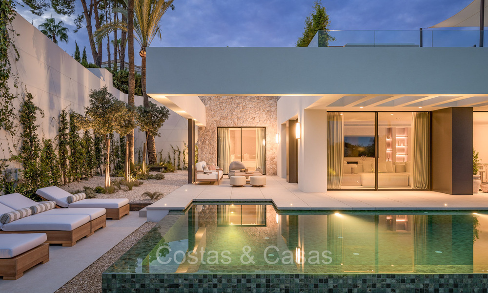 Nieuwe, ultramoderne luxevilla te koop met een architectonisch design, eerstelijns golf Los Naranjos te Nueva Andalucia, Marbella 73135