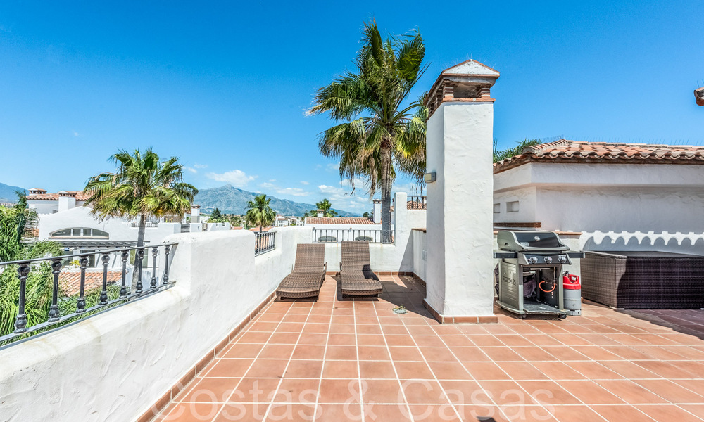 Beachside penthouse te koop op loopafstand van het strand en centrum in San Pedro, Marbella 67699