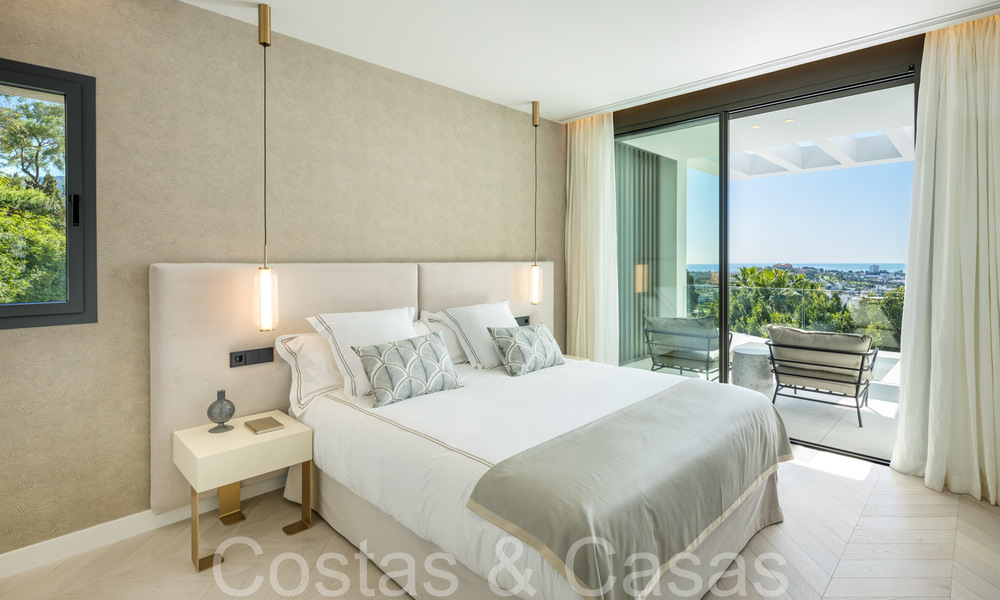Instapklare, moderne luxevilla met onbelemmerd zeezicht te koop, gelegen in La Quinta, Marbella - Benahavis 67758