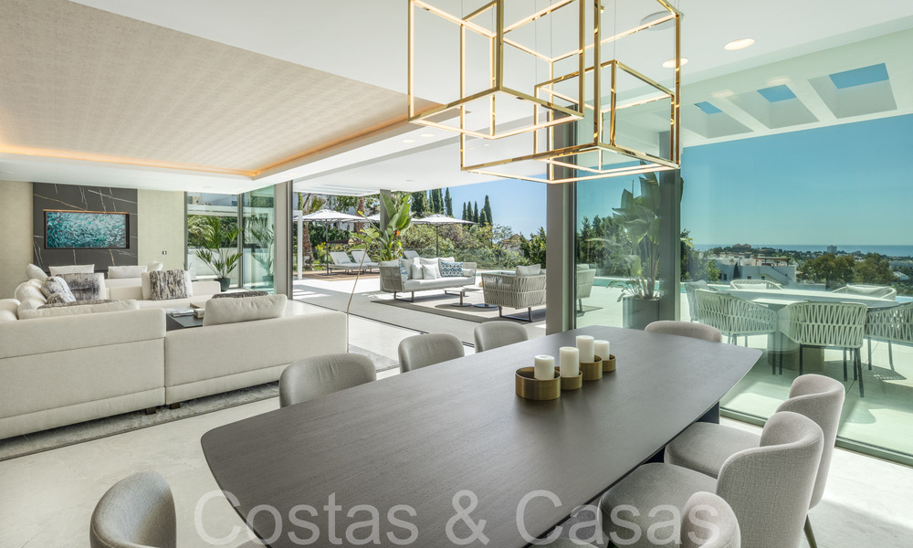 Instapklare, moderne luxevilla met onbelemmerd zeezicht te koop, gelegen in La Quinta, Marbella - Benahavis 67768
