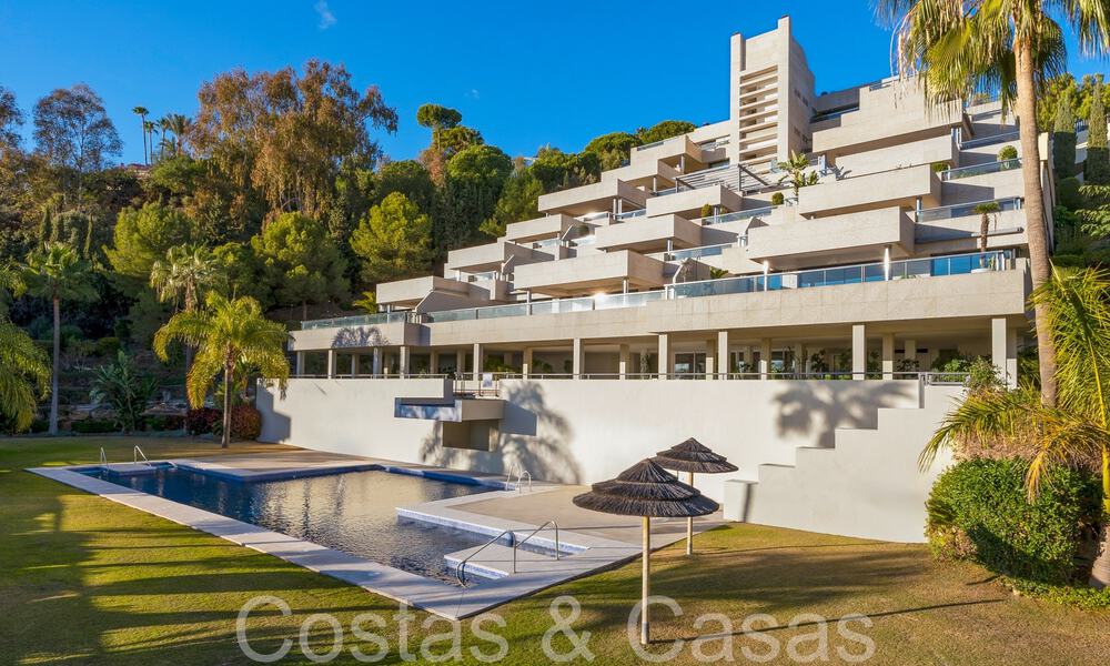 Luxueus appartement te koop met onbelemmerd, panoramisch zeezicht in Nueva Andalucia, Marbella 68097