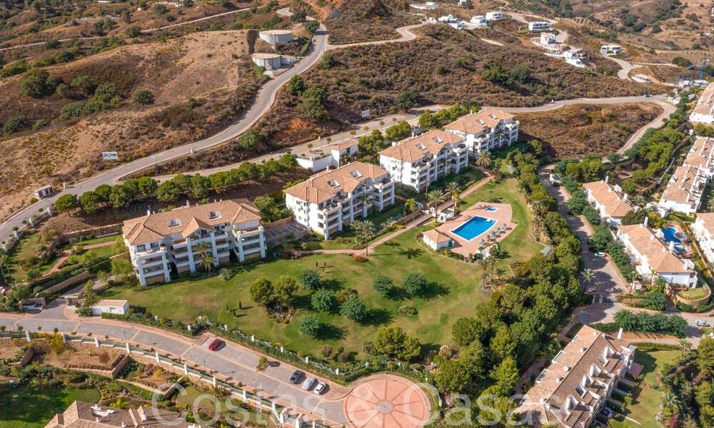 Elegant penthouse met prachtig uitzicht te koop in een exclusief golfresort in Mijas, Costa del Sol 68268