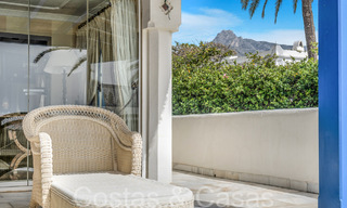 Luxevilla met open zeezicht te koop, direct aan het strand op de prestigieuze Golden Mile van Marbella 68308 