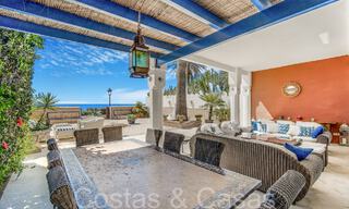 Luxevilla met open zeezicht te koop, direct aan het strand op de prestigieuze Golden Mile van Marbella 68364 