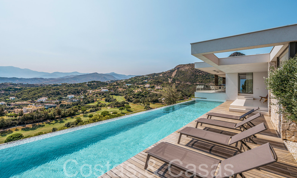 Stijlvolle designer villa te koop in het exclusieve Marbella Club Golfresort in Benahavis - Marbella 68366