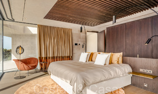 Architectonische gloednieuwe villa te koop in een beveiligde community van Marbella - Benahavis 68253 