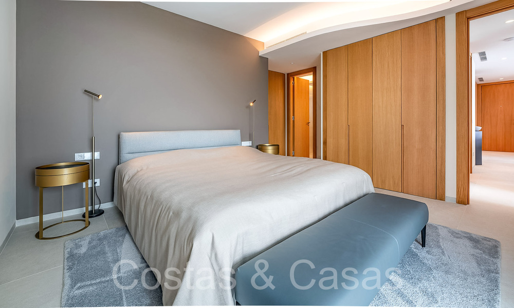 Instapklaar, prestigieus appartement met panoramisch zeezicht te koop in Marbella - Benahavis 68588
