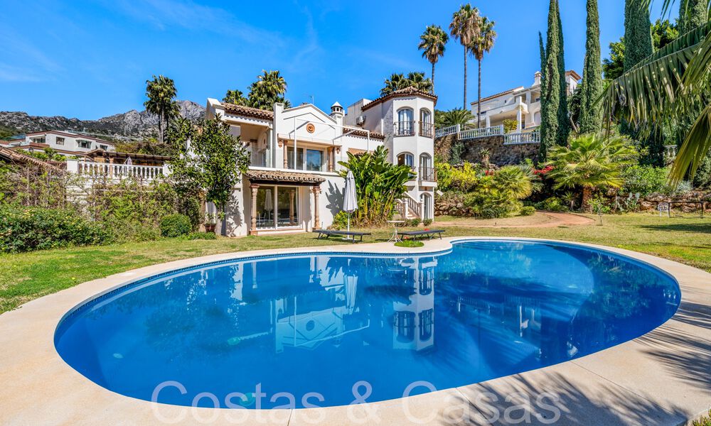 Instapklare, Andalusische luxevilla te koop, in het prestigieuze Cascada de Camojan in Marbella 68242
