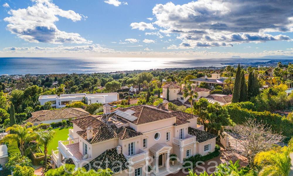 Klassieke Mediterrane villa met adembenemend zeezicht te koop in het toonaangevende Cascada de Camojan in Marbella 68502