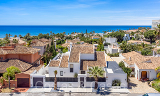 Instapklare, chic-Mediterrane luxevilla te koop, strandkant ten oosten van Marbella centrum 68601 