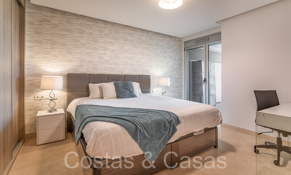 Instapklaar modern appartement te koop met weids uitzicht in het exclusieve Benahavis - Marbella 68517