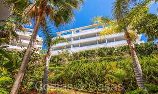 Instapklaar modern appartement te koop met weids uitzicht in het exclusieve Benahavis - Marbella 68540 