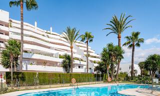 Luxueus 4-slaapkamer appartement te koop in gated community in Nueva Andalucia, Marbella 68733 