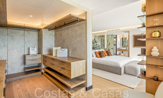 Eersteklas duplex penthouse met panoramisch zeezicht en eigen dompelbad te koop in Nueva Andalucia, Marbella 69479 