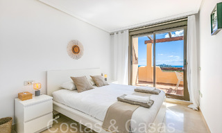 Instapklaar luxe penthouse met magnifiek uitzicht op de golfbaan en de Middellandse Zee te koop in Benahavis - Marbella 69603 