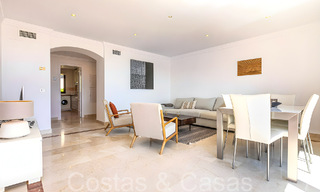 Instapklaar luxe penthouse met magnifiek uitzicht op de golfbaan en de Middellandse Zee te koop in Benahavis - Marbella 69621 