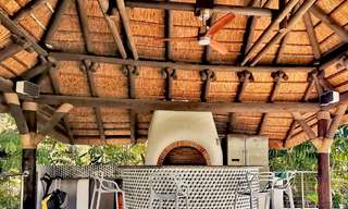 Klassieke Mediterrane villa met adembenemend zeezicht te koop, in het exclusieve La Zagaleta resort in Benahavis - Marbella 69751 