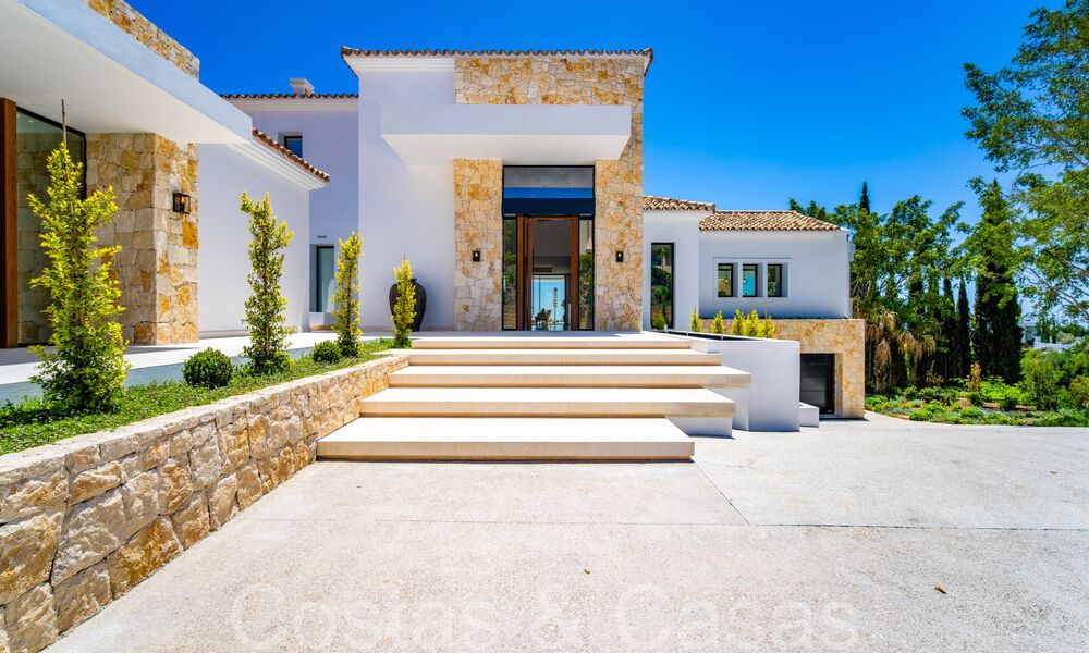 Nieuwbouwvilla in een Mediterrane, Provençaalse stijl te koop in een afgeschermde urbanisatie in Marbella - Benahavis 69883