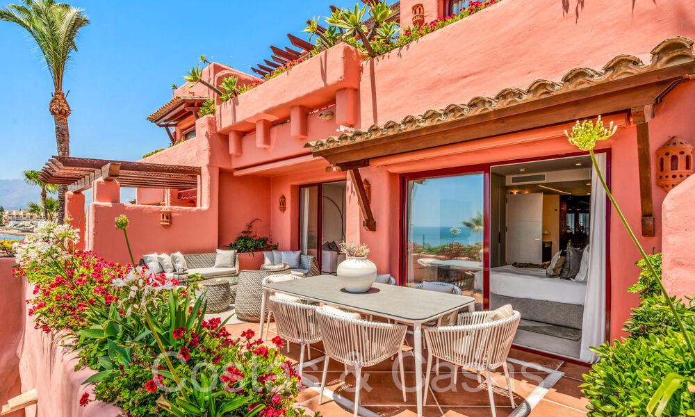 Verfijnd, eerstelijnsstrand appartement te koop in een exclusief complex op de New Golden Mile, Marbella - Estepona 69958