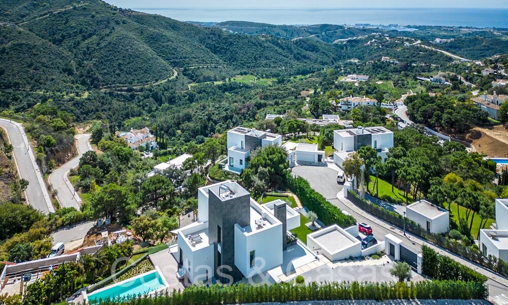 Instapklare luxevilla met panoramische vergezichten te koop in een gated community van Benahavis - Marbella 70033