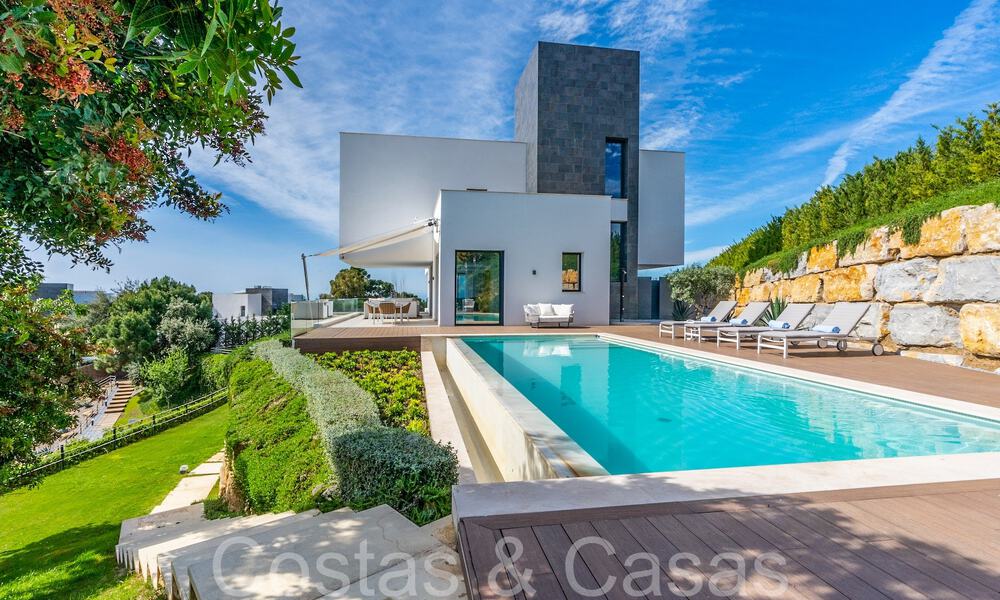 Instapklare luxevilla met panoramische vergezichten te koop in een gated community van Benahavis - Marbella 70063