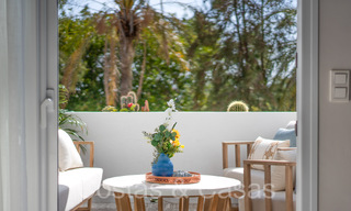 Luxueus gerenoveerd appartement met golf- en zeezicht te koop, grenzend aan een vooraanstaande golfbaan in La Quinta, Benahavis - Marbella 69945 