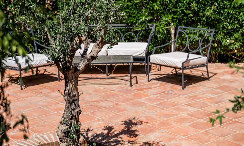 Gelijkvloerse luxevilla in eigentijdse mediterrane bouwstijl te koop omgeven door natuur in El Madroñal, Benahavis - Marbella 70272