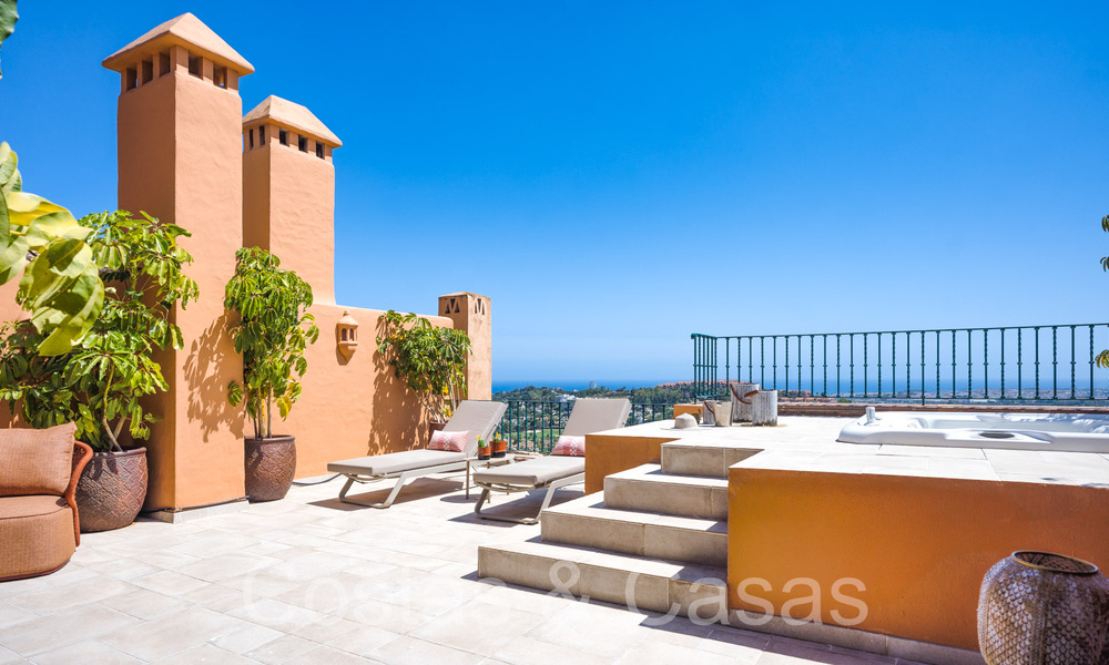 Andalusisch penthouse met Scandinavisch interieurdesign te koop in Nueva Andalucia’s golfvallei, Marbella 70144