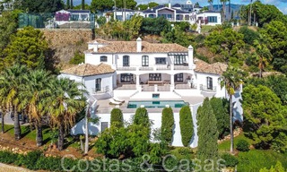 Sublieme Mediterrane luxevilla met panoramisch zeezicht te koop in El Madroñal, Marbella - Benahavis 70395 