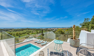 Moderne luxevilla met fantastisch uitzicht over de golfbaan naar zee, te koop in Marbella - Benahavis 70514 