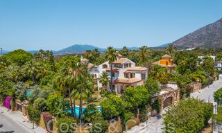 Te renoveren, Andalusische villa te koop op een exclusieve toplocatie op enkele minuten van Marbella’s Golden Mile 70570 