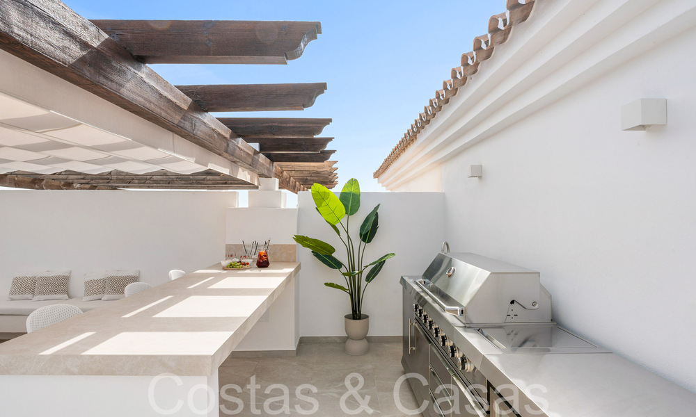 Prachtig penthouse met groot solarium en dompelbad te koop in Nueva Andalucia, Marbella 71217