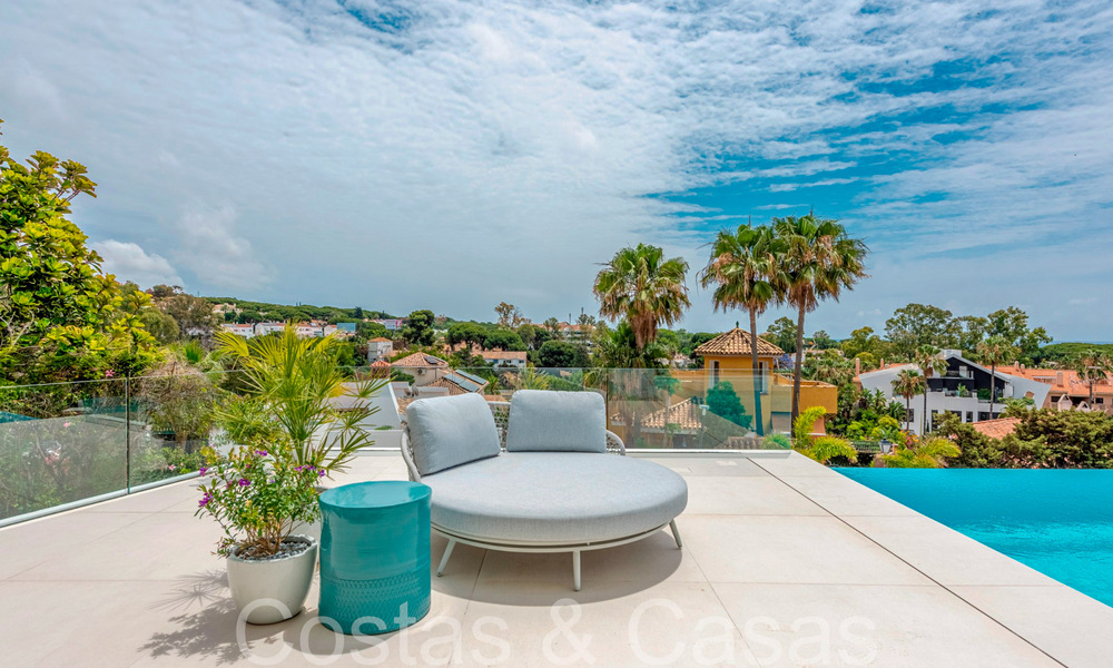 Nieuwe en instapklare villa in moderne stijl te koop met zeezicht, beachside ten oosten van Marbella’s stadscentrum 71433