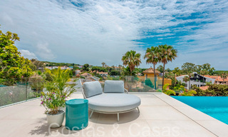 Nieuwe en instapklare villa in moderne stijl te koop met zeezicht, beachside ten oosten van Marbella’s stadscentrum 71433 