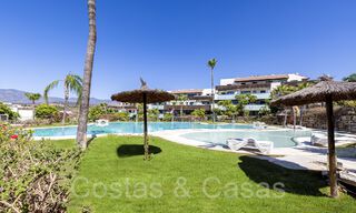 Modern golf appartement te koop in het prestigieuze 5* Los Flamingos Golf Resort op de New Golden Mile, Marbella - Benahavís 71686 