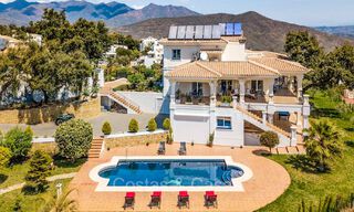 Majestueuze villa in Mediterrane stijl te koop, met zeezicht, in een natuurlijke omgeving ten oosten van Marbella centrum 72162 