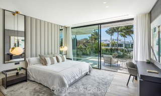 Indrukwekkende, hedendaagse designvilla te koop in Nueva Andalucia, Marbella 72213 