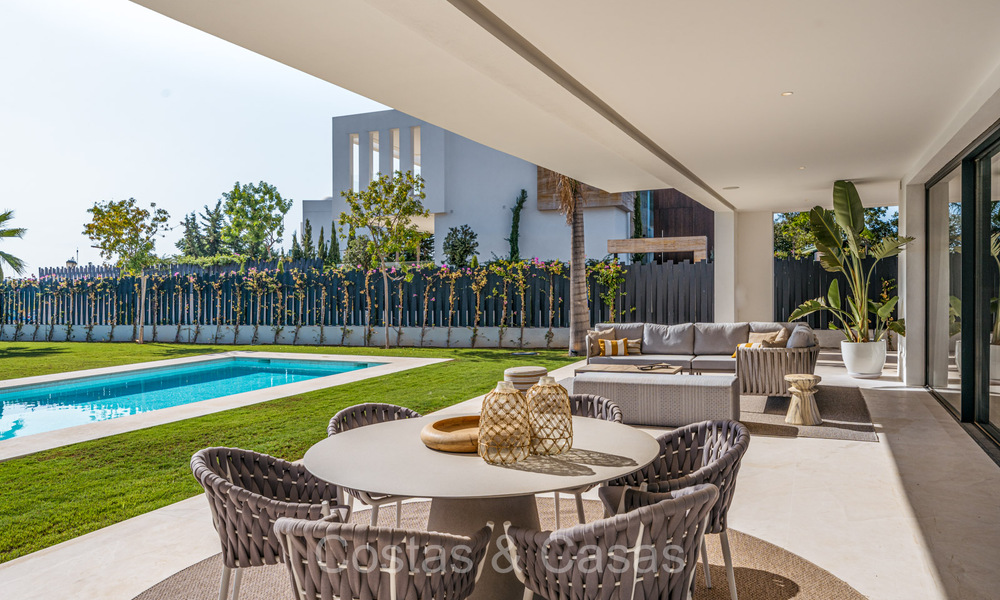 Geavanceerde designvilla in een exclusieve gated community op Marbella’s Golden Mile 72583