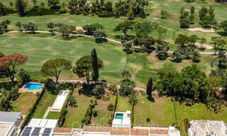 Mediterrane gelijkvloerse villa te koop grenzend aan de Aloha golfbaan in Nueva Andalucia, Marbella 72848 