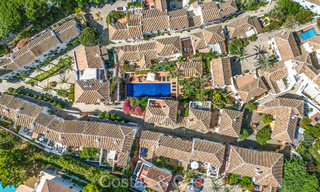 Prestigieus herenhuis te koop in een exclusieve ‘pueblo-stijl’ urbanisatie op Marbella’s Golden Mile 73198 