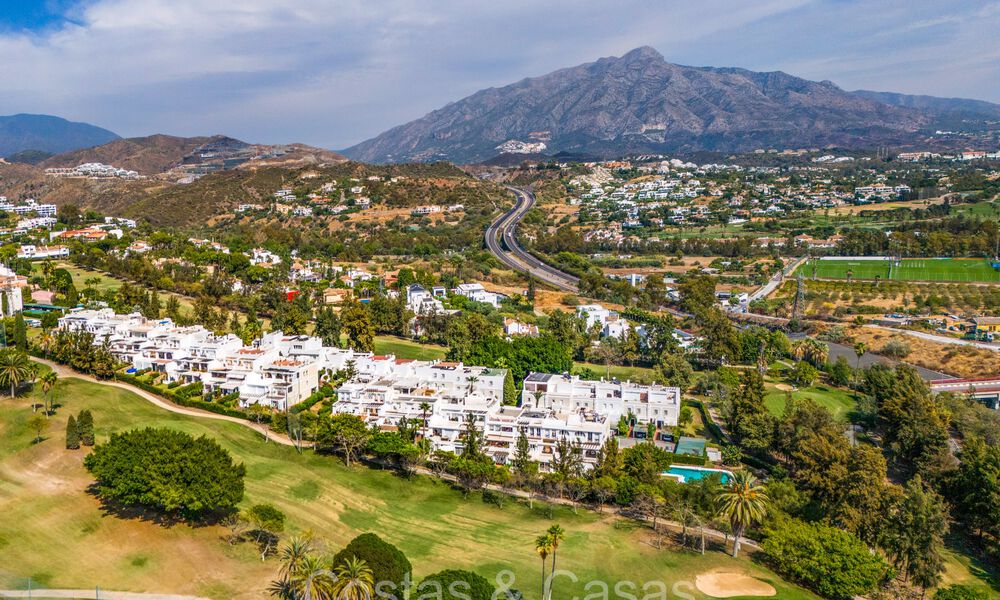 Kwalitatief gerenoveerd tuinappartement te koop, grenzend aan een toonaangevende golfbaan in La Quinta, Benahavis - Marbella 73567