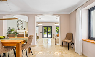 Mediterrane luxevilla te koop met charmante, tijdloze uitstraling in Benahavis - Marbella 73910 