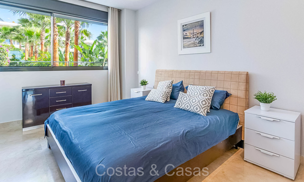 Luxueus tuinappartement te koop in Cabopino, ten Oosten van Marbella centrum 74073