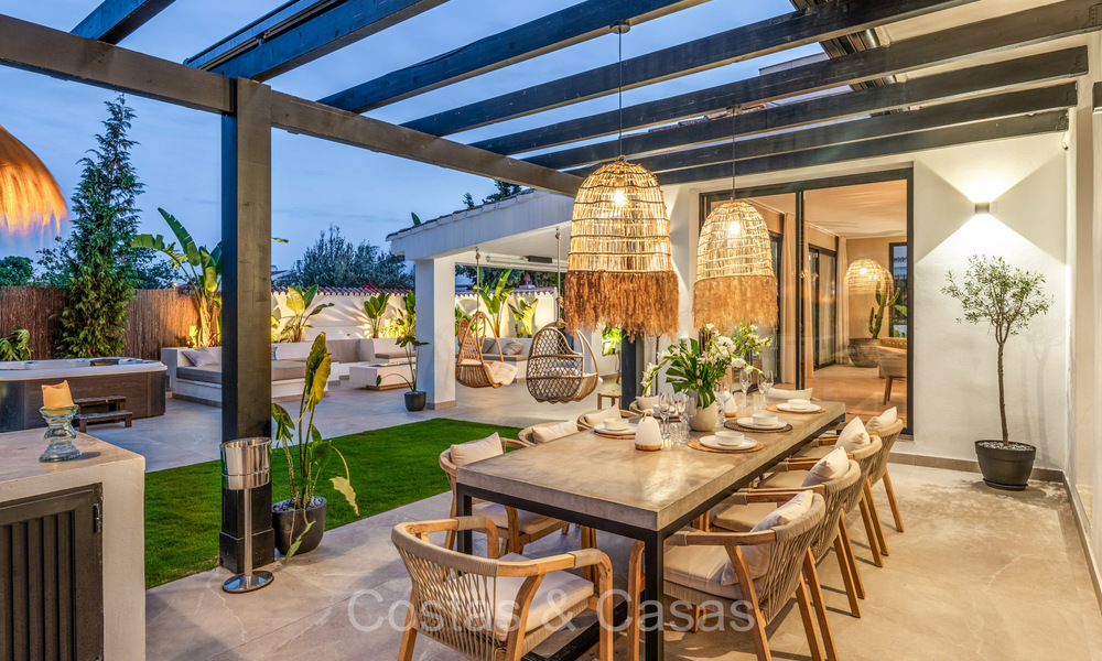 Prestigieuze, Mediterrane luxevilla te koop in een geprefereerde strandurbanisatie in San Pedro, Marbella 74267