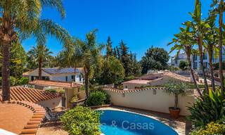 Spaanse villa te koop op loopafstand van alles in Nueva Andalucia, Marbella 74393 